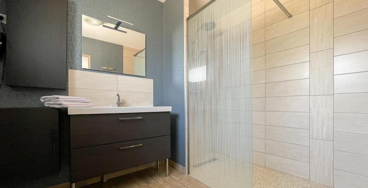 Ferienhaus Du Vieux Saule 1 Avec Privatif Pour 2 Personnes 1 Familiale Sans *